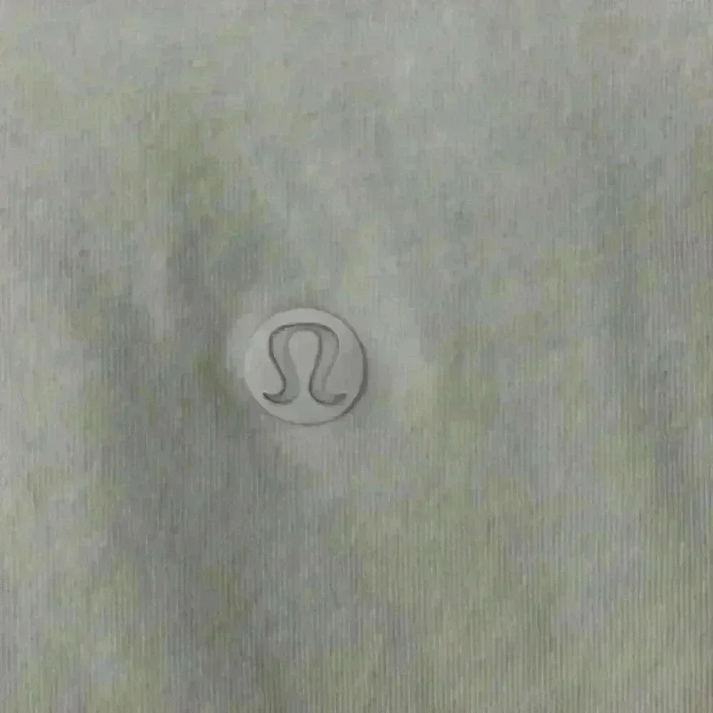 Lululemon shirt
